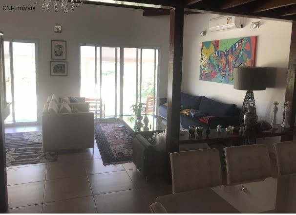 Casa à venda com 4 quartos, 550m² - Foto 11