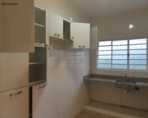 Casa à venda com 4 quartos, 258m² - Foto 22