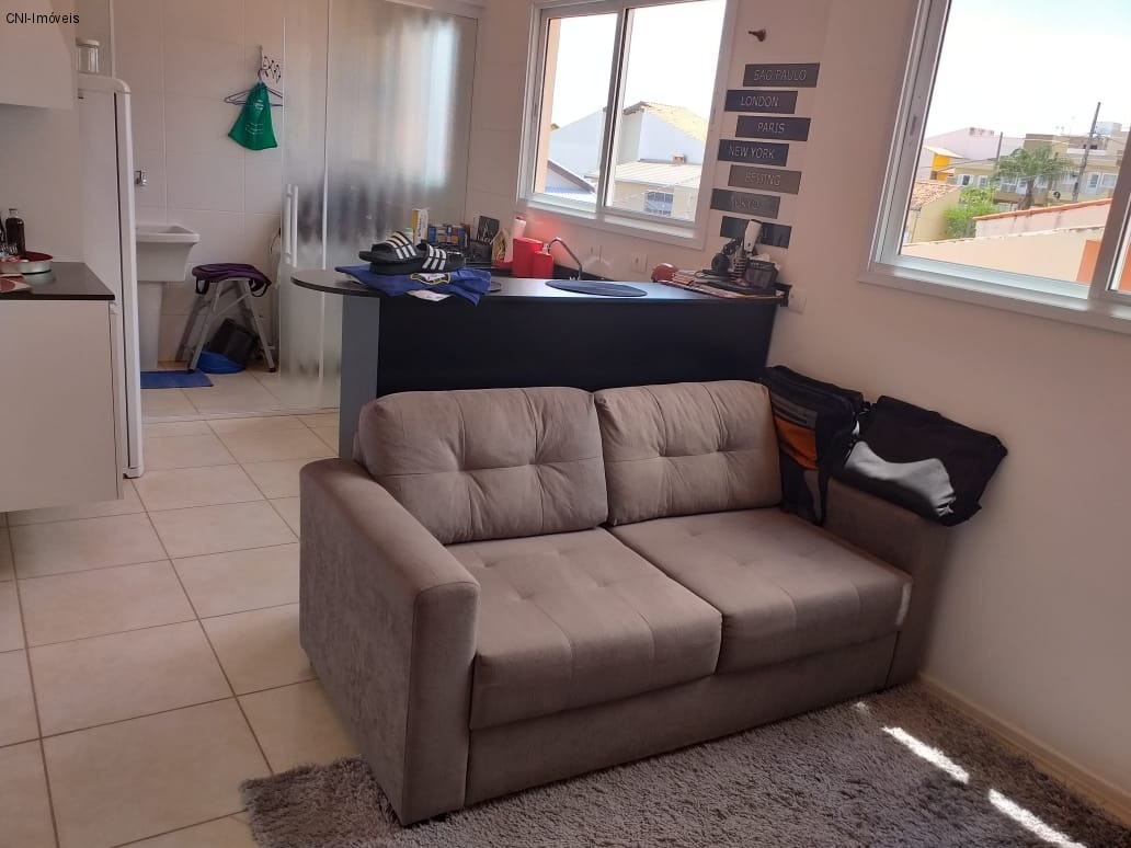 Apartamento à venda com 1 quarto, 40m² - Foto 2