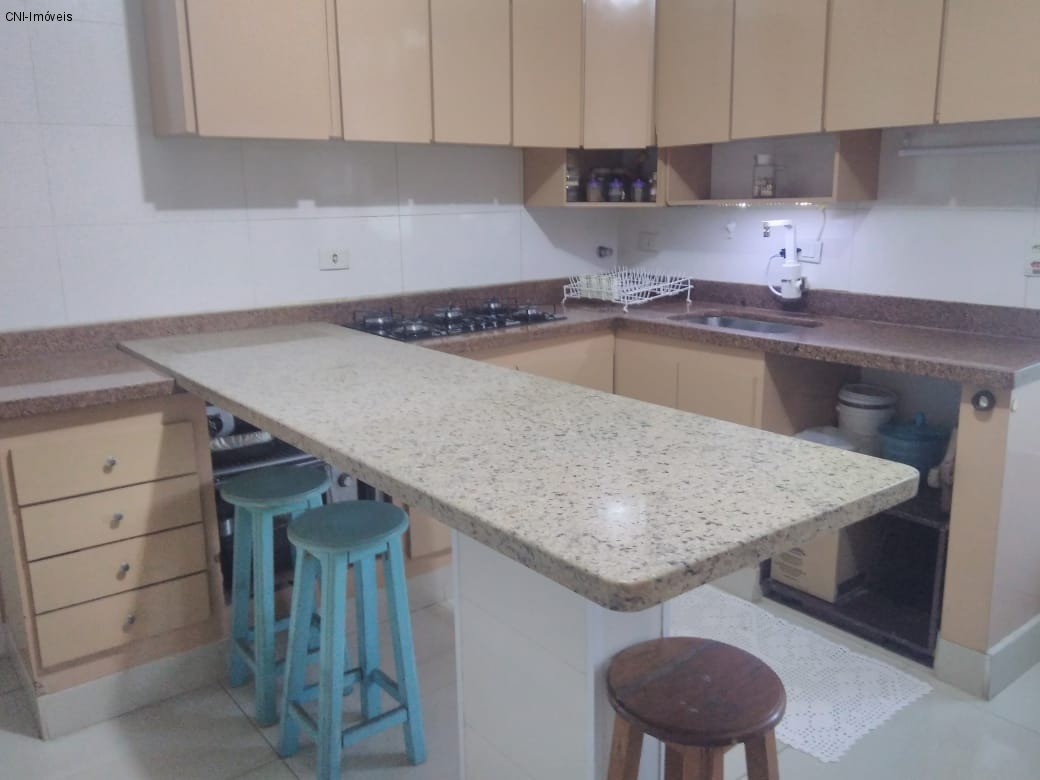 Apartamento à venda com 3 quartos, 140m² - Foto 12