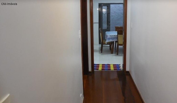 Casa à venda com 3 quartos, 220m² - Foto 19