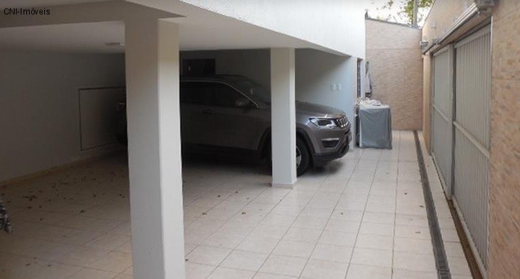 Casa à venda com 3 quartos, 220m² - Foto 27