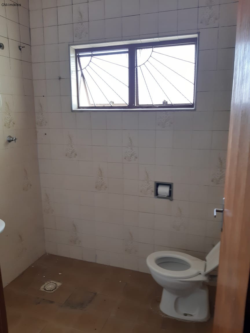 Casa à venda com 3 quartos, 300m² - Foto 5