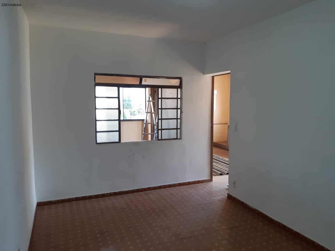 Casa à venda com 3 quartos, 300m² - Foto 22