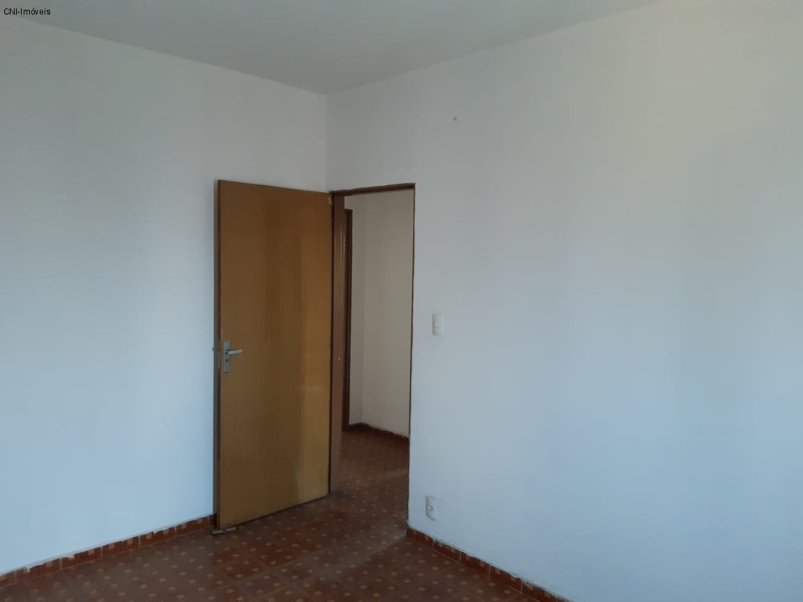 Casa à venda com 3 quartos, 300m² - Foto 24