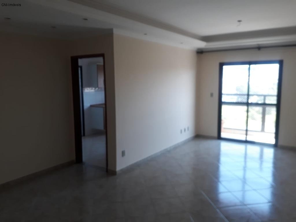 Apartamento à venda com 3 quartos, 137m² - Foto 5