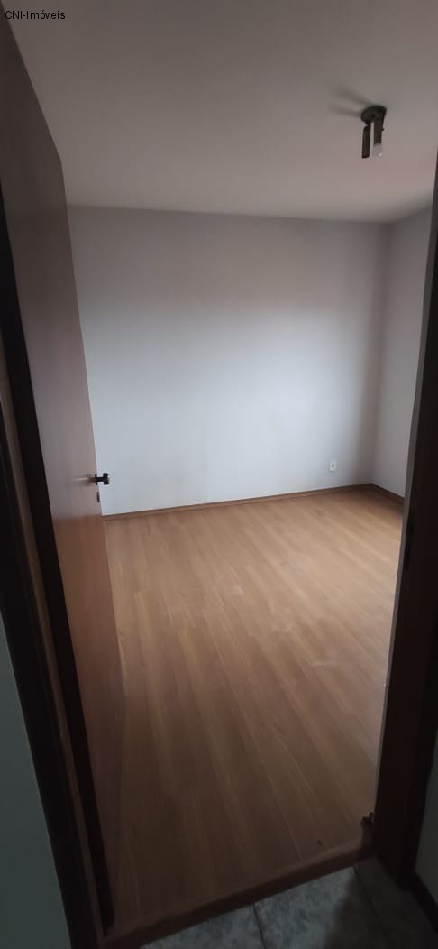 Apartamento à venda com 3 quartos, 80m² - Foto 6