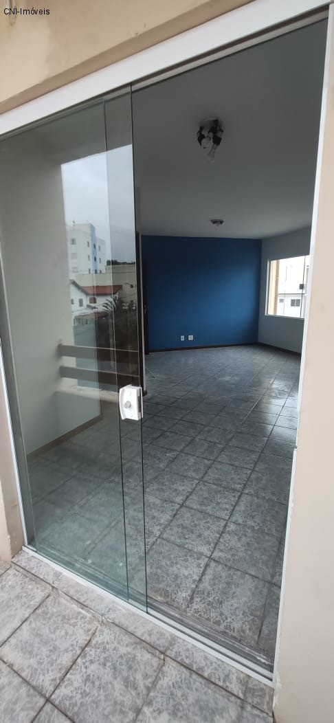 Apartamento à venda com 3 quartos, 80m² - Foto 23
