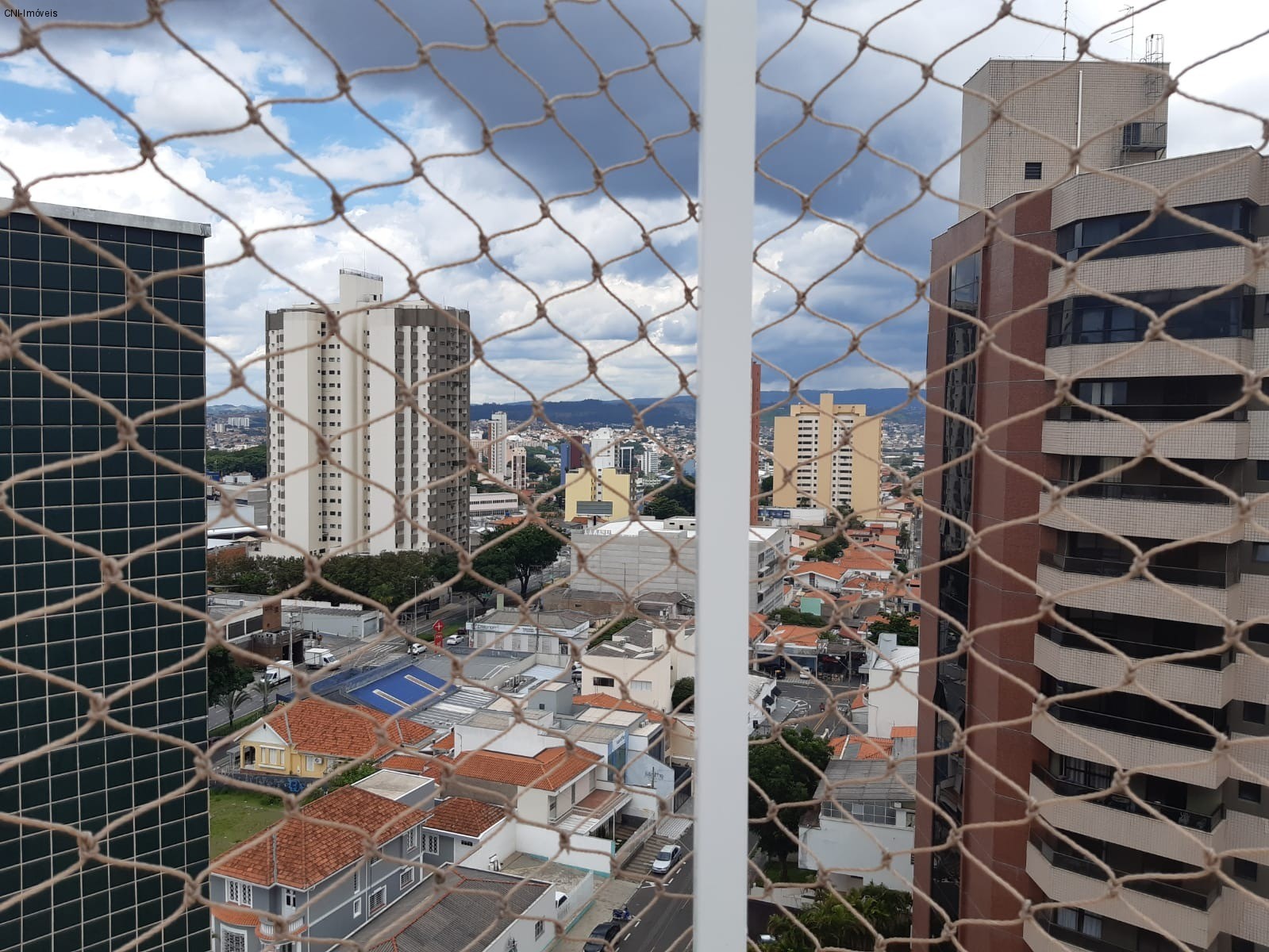 Apartamento à venda com 3 quartos, 286m² - Foto 2