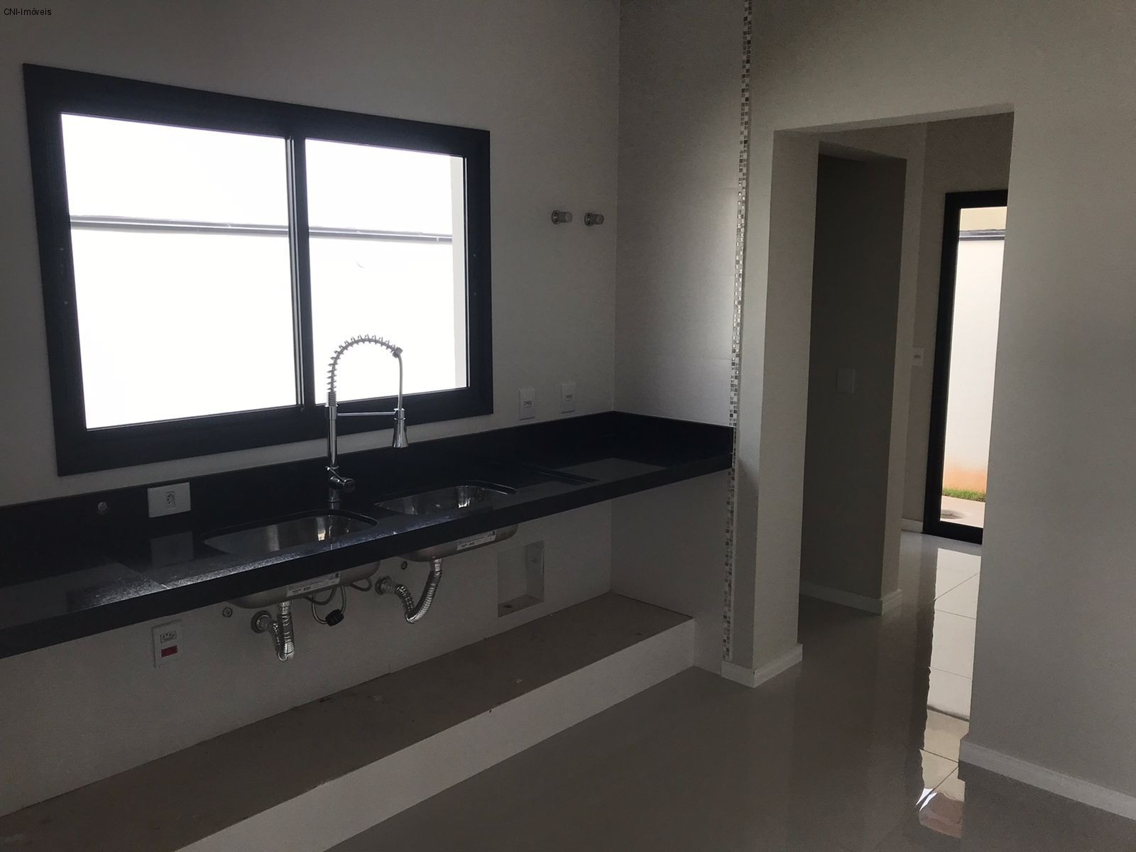 Casa à venda com 3 quartos, 175m² - Foto 14