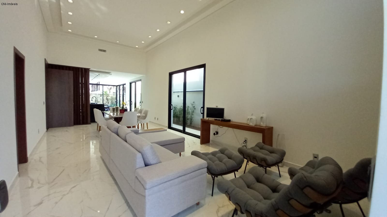 Casa à venda e aluguel com 3 quartos, 205m² - Foto 11