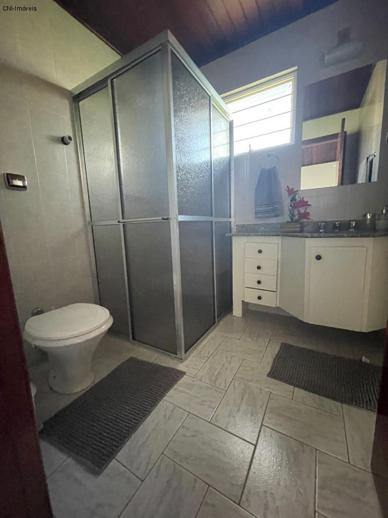 Casa à venda com 4 quartos, 257m² - Foto 11