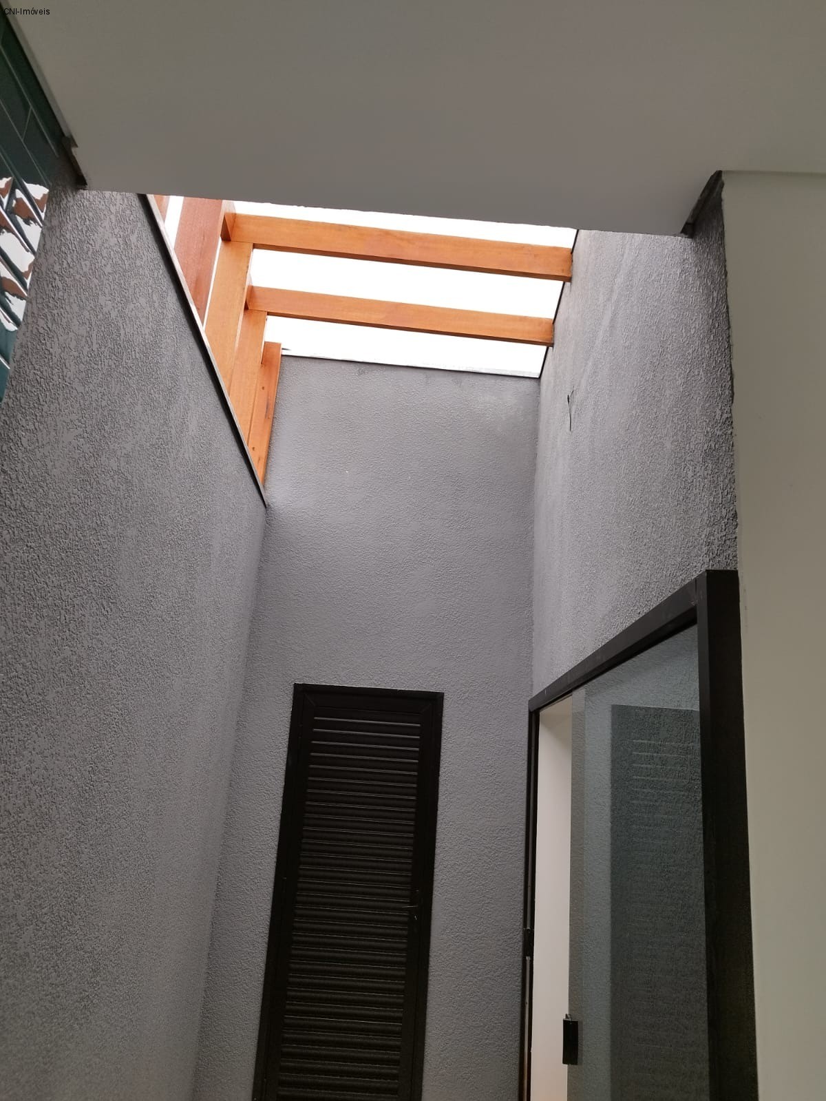 Casa à venda com 3 quartos, 180m² - Foto 2