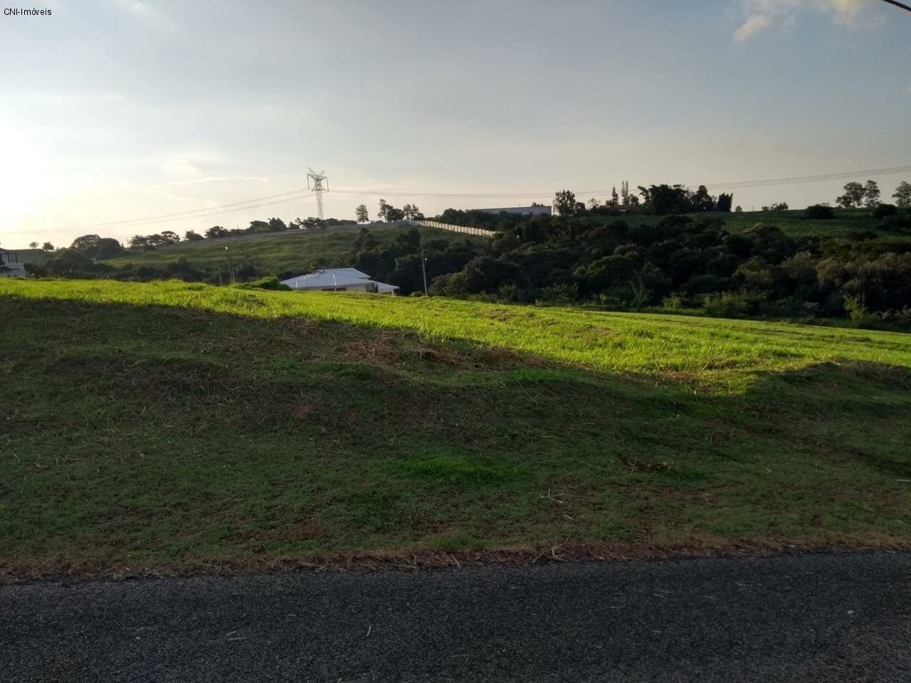 Terreno à venda, 1000m² - Foto 1