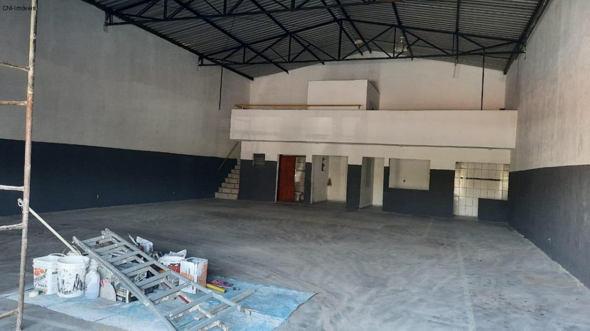 Depósito-Galpão-Armazém à venda, 300m² - Foto 1