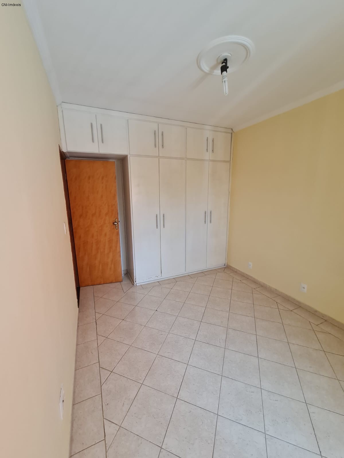 Casa à venda com 3 quartos, 200m² - Foto 5