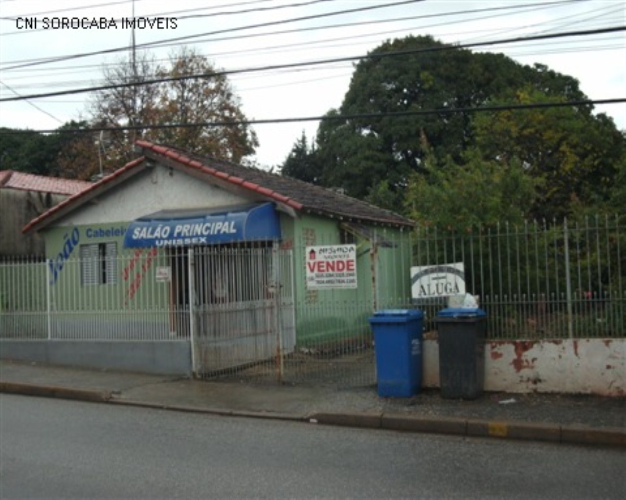 Terreno à venda e aluguel, 1000m² - Foto 1