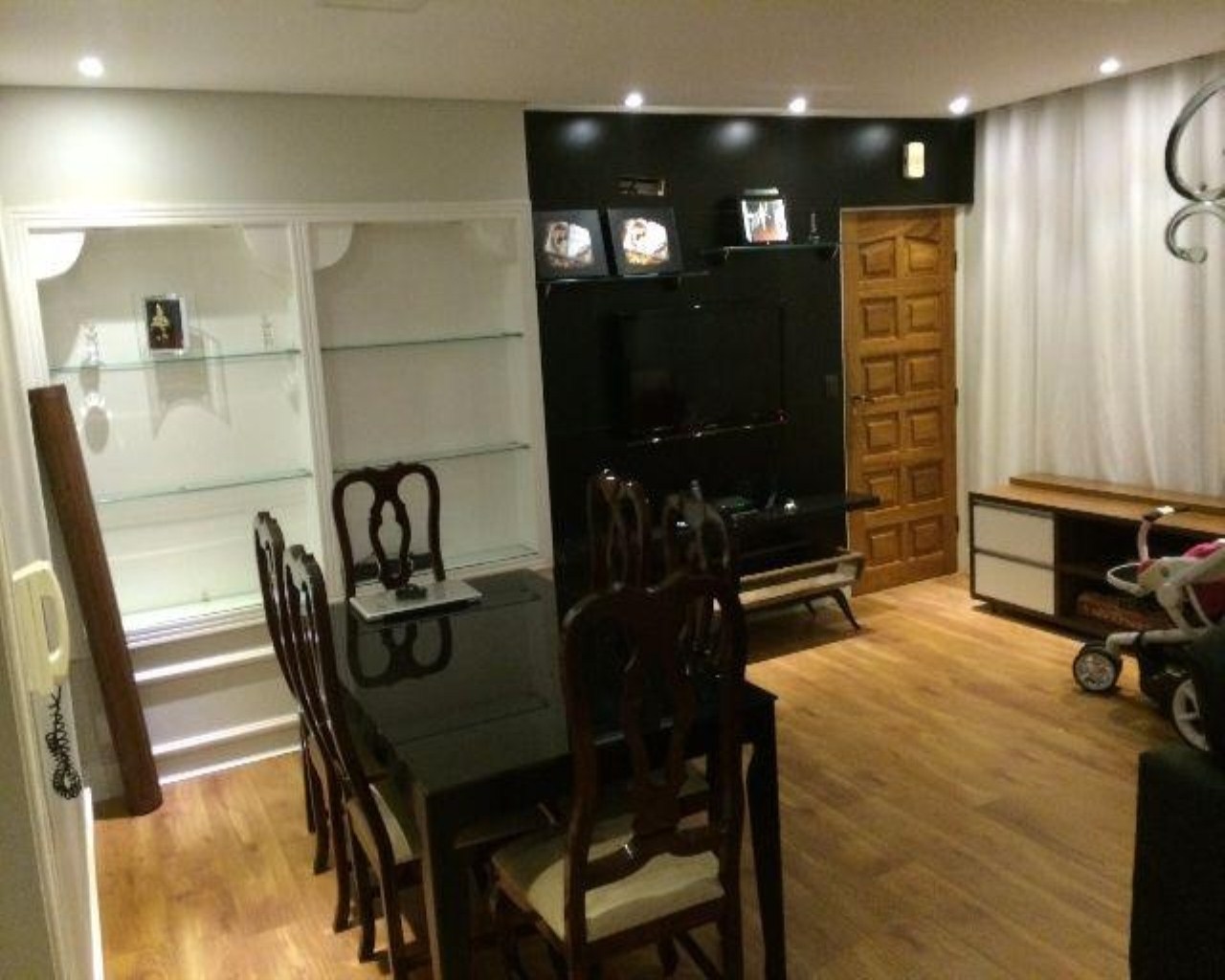 Apartamento à venda com 2 quartos, 80m² - Foto 3