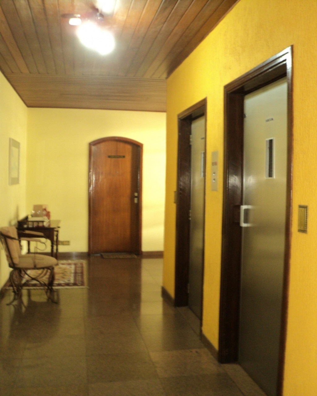 Apartamento à venda com 3 quartos, 188m² - Foto 19