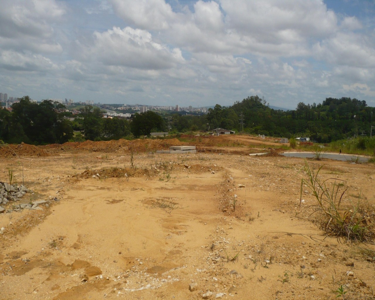 Terreno à venda, 250m² - Foto 1