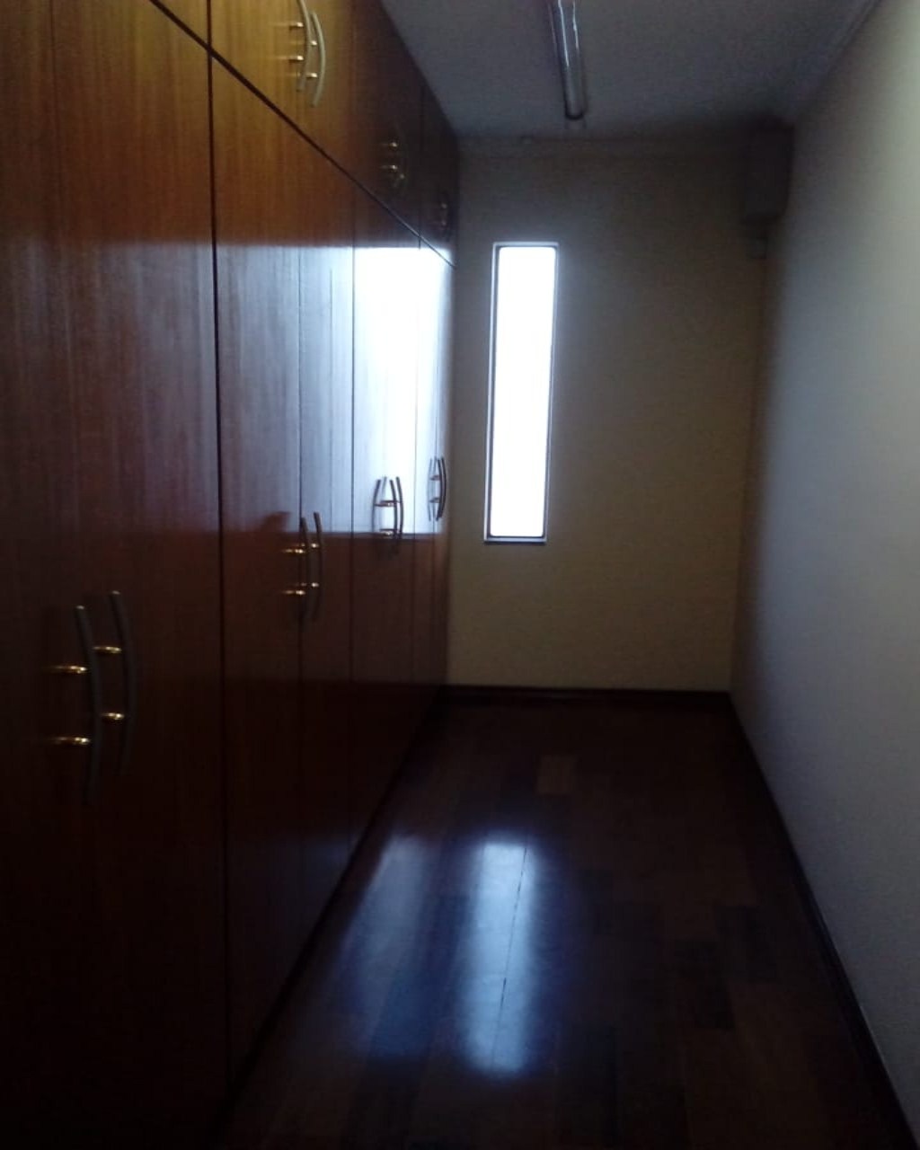 Sobrado à venda com 4 quartos, 326m² - Foto 4