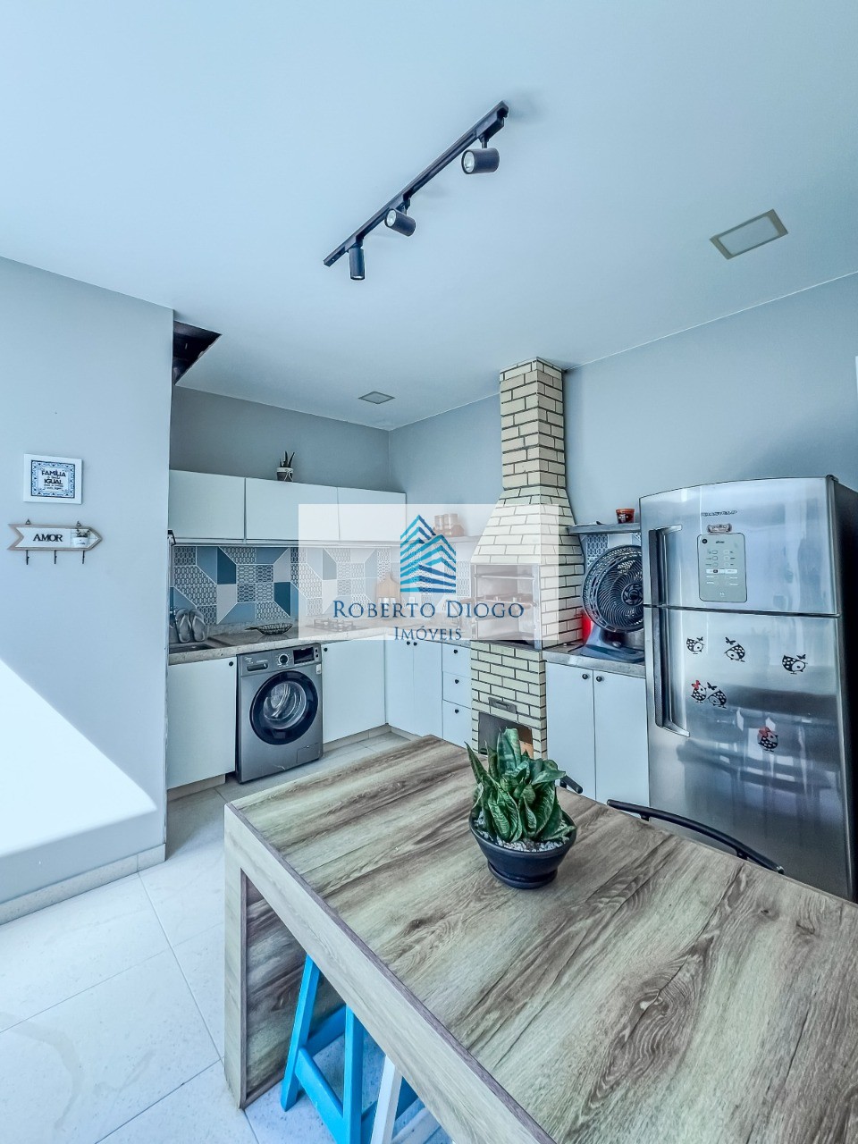 Casa, 3 quartos, 215 m² - Foto 3