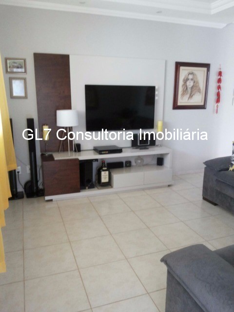 Casa à venda com 2 quartos, 125m² - Foto 8