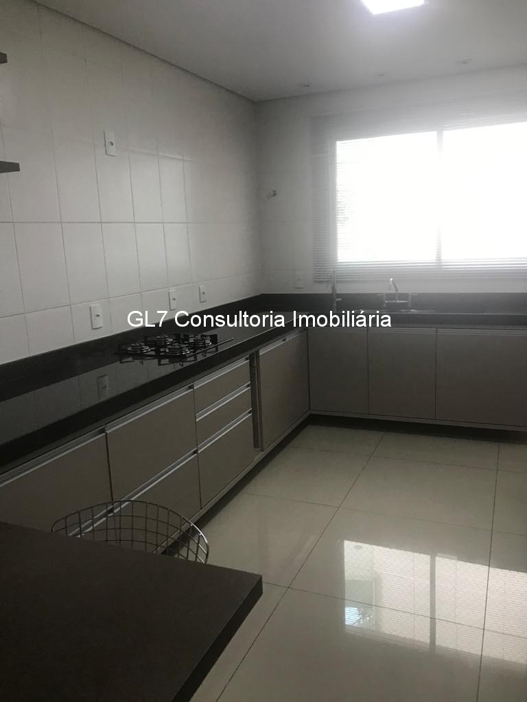 Apartamento à venda com 4 quartos, 188m² - Foto 10