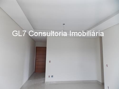 Apartamento à venda com 3 quartos, 85m² - Foto 10