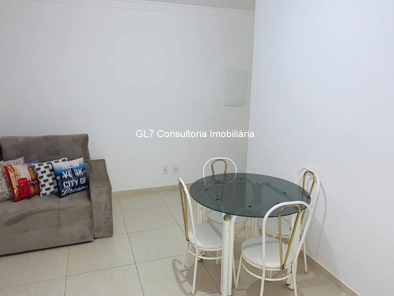 Apartamento à venda com 3 quartos, 80m² - Foto 3