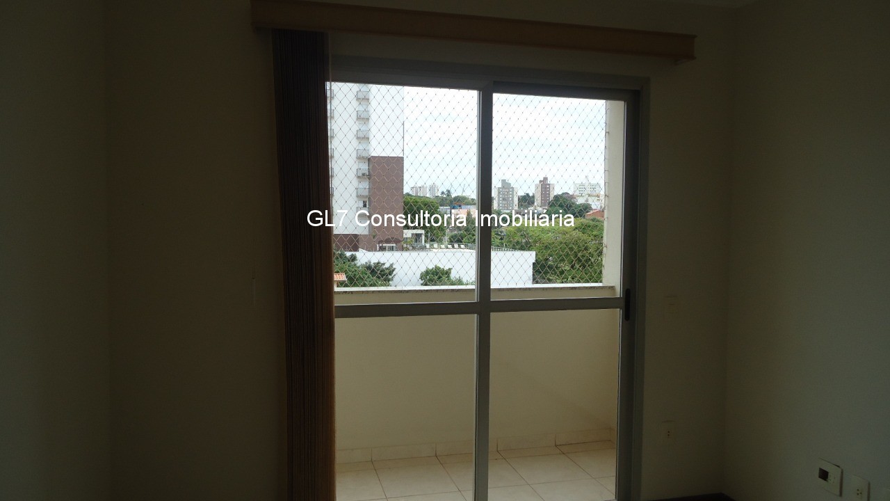 Apartamento à venda com 3 quartos, 83m² - Foto 2