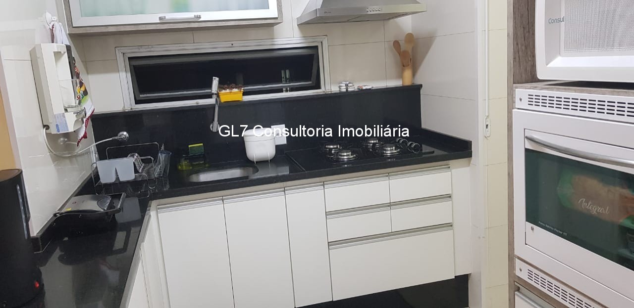 Apartamento à venda com 3 quartos, 97m² - Foto 13