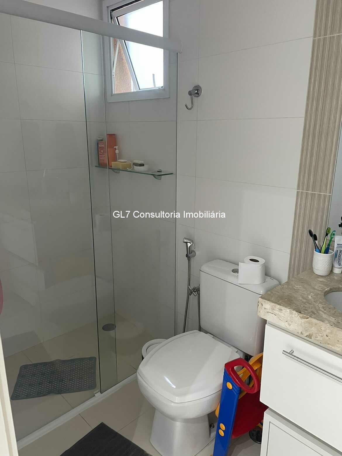 Apartamento à venda com 2 quartos, 70m² - Foto 21