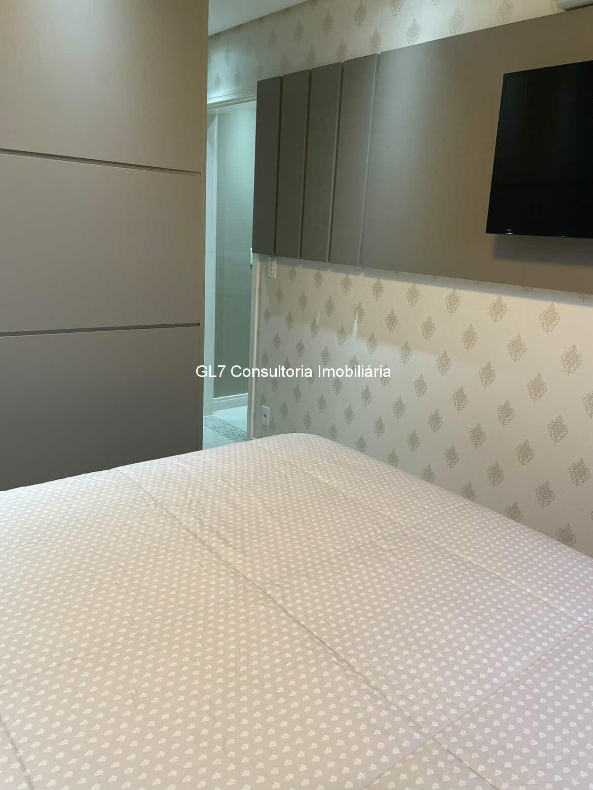 Apartamento à venda com 2 quartos, 70m² - Foto 13