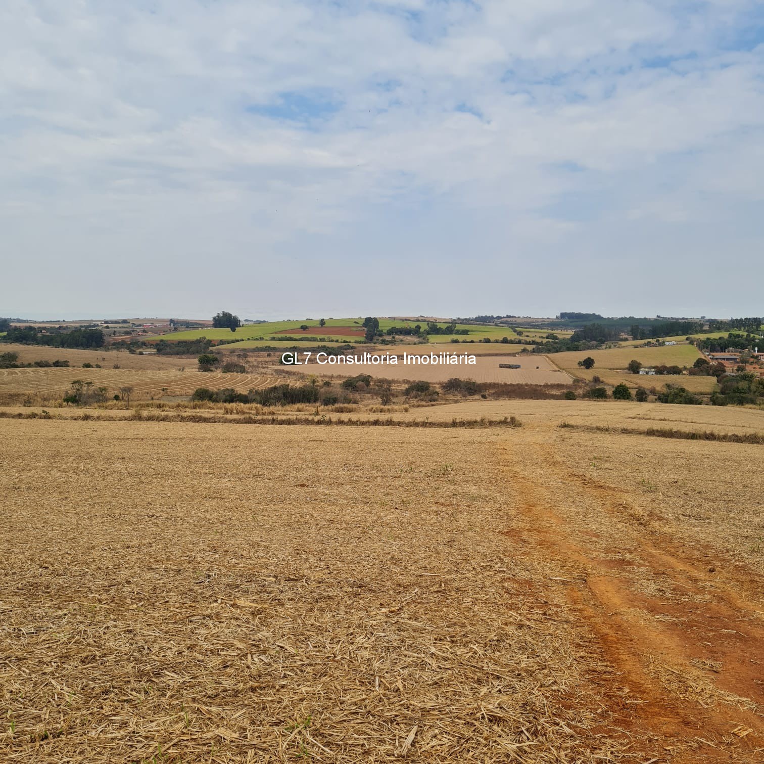 Terreno à venda, 205700m² - Foto 1