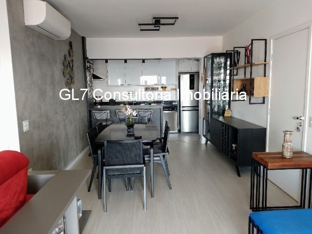 Apartamento à venda com 2 quartos, 104m² - Foto 4