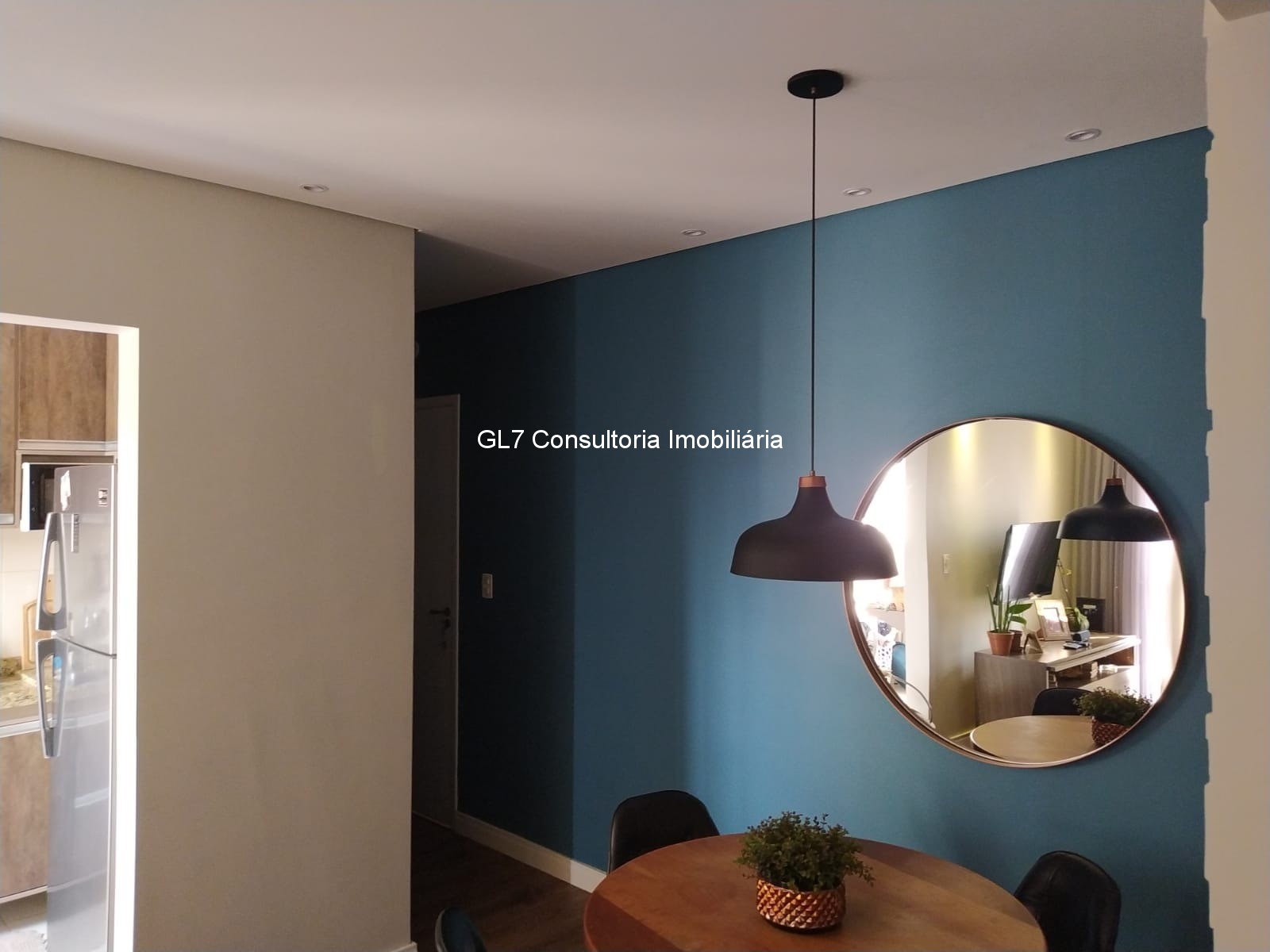 Apartamento à venda com 2 quartos, 55m² - Foto 2