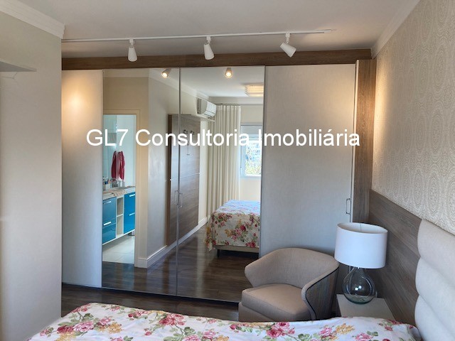 Apartamento à venda com 4 quartos, 128m² - Foto 2