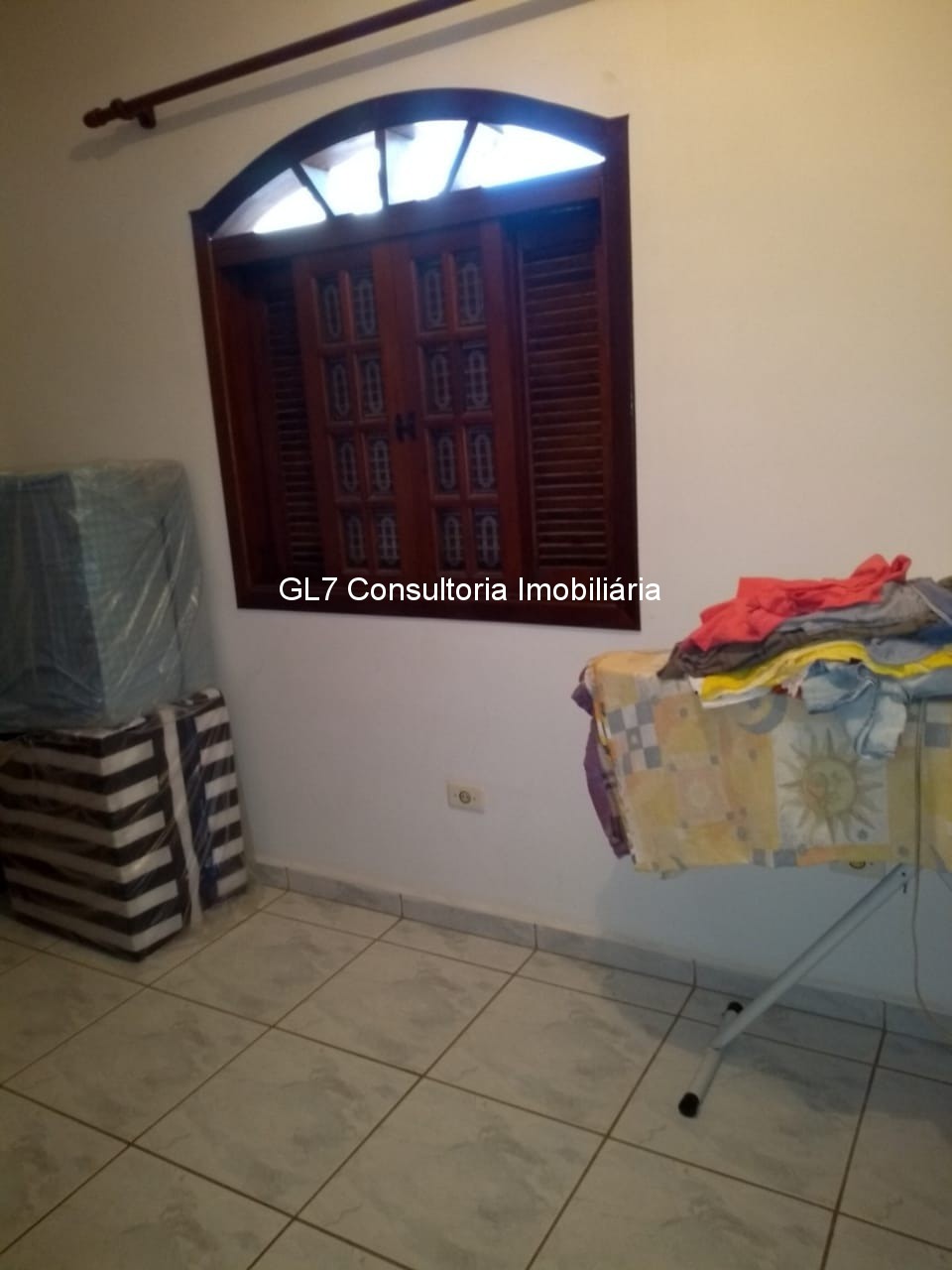 Casa à venda com 3 quartos, 150m² - Foto 2