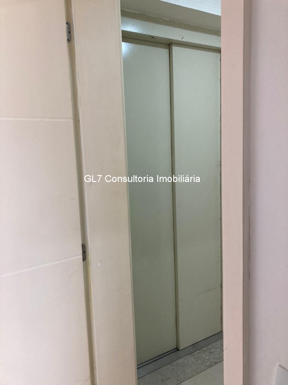 Apartamento à venda com 2 quartos, 160m² - Foto 12