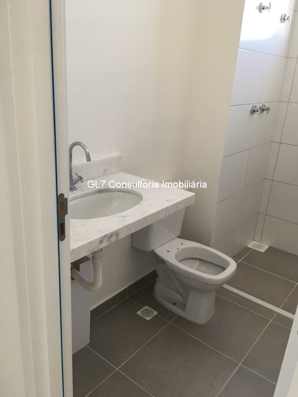 Apartamento à venda com 2 quartos, 59m² - Foto 4