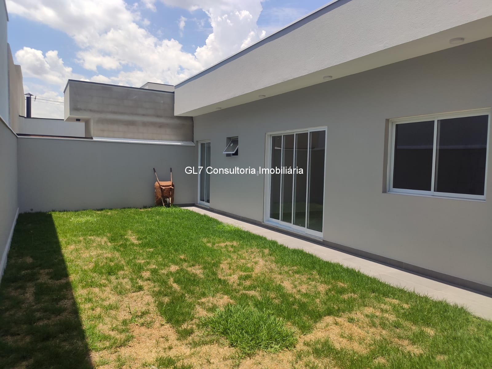 Casa à venda com 2 quartos, 117m² - Foto 9