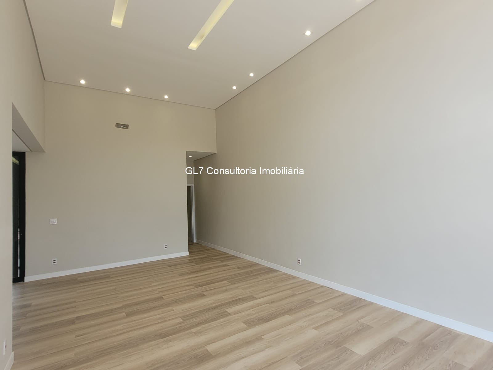 Casa à venda com 3 quartos, 189m² - Foto 2