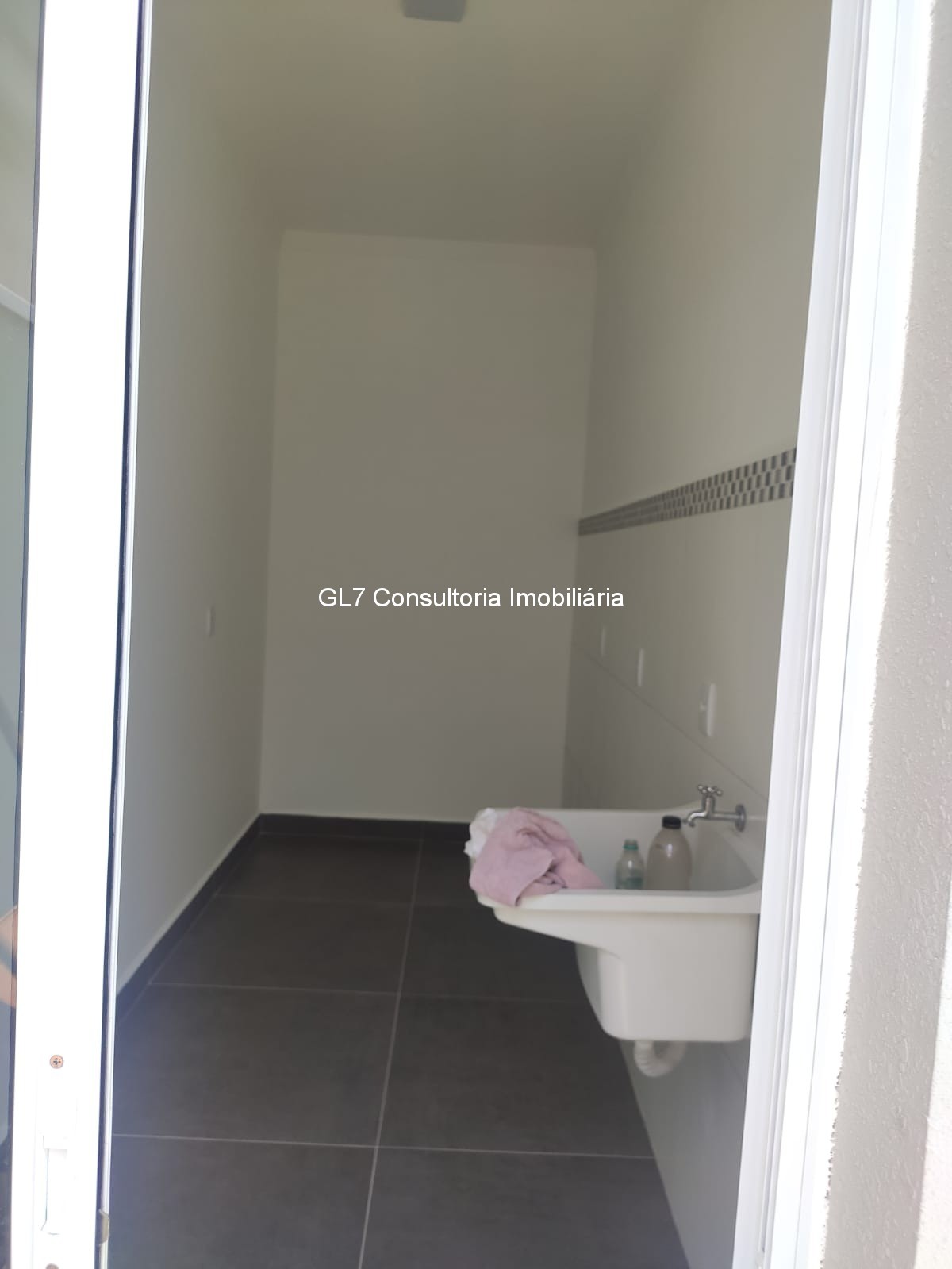 Casa à venda com 2 quartos, 117m² - Foto 8