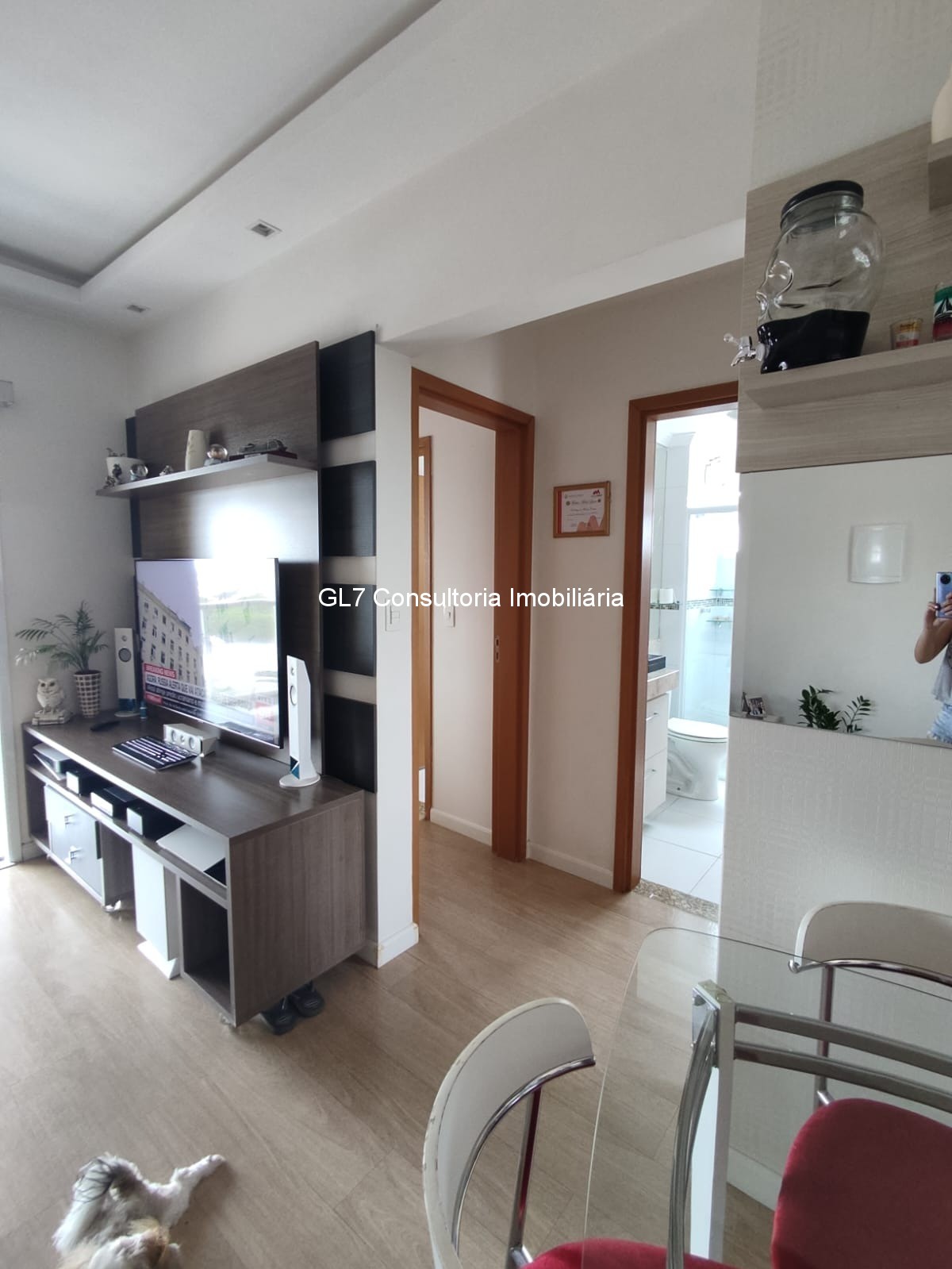 Apartamento à venda com 2 quartos, 64m² - Foto 1