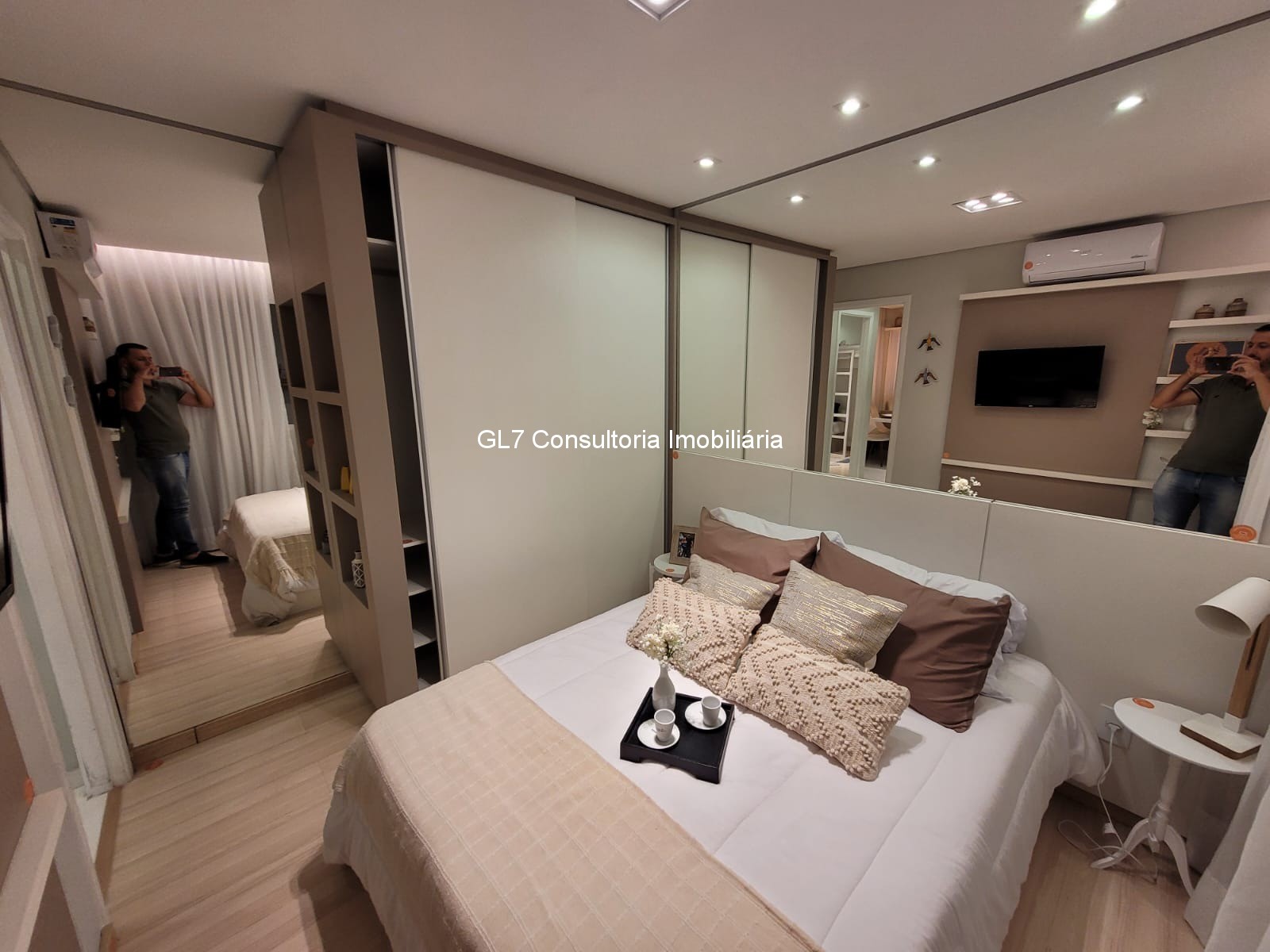 Apartamento à venda com 2 quartos, 43m² - Foto 2