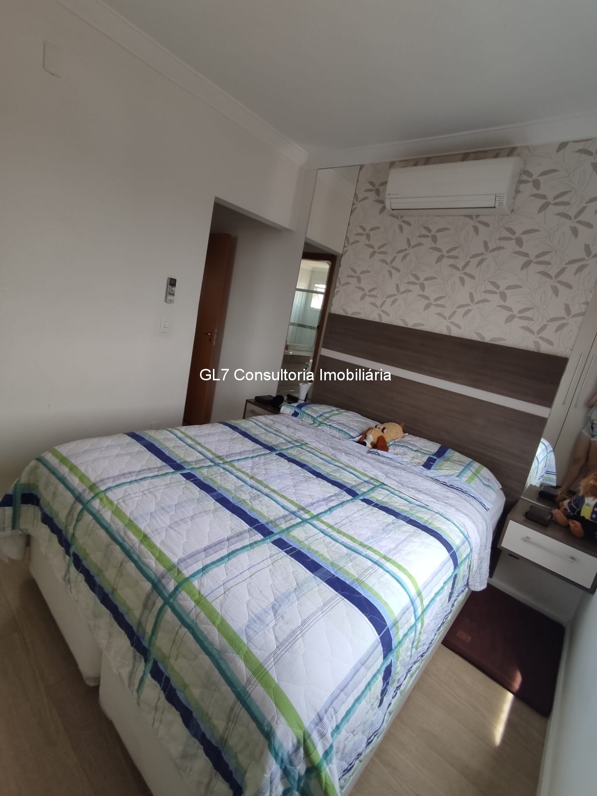 Apartamento à venda com 2 quartos, 64m² - Foto 13