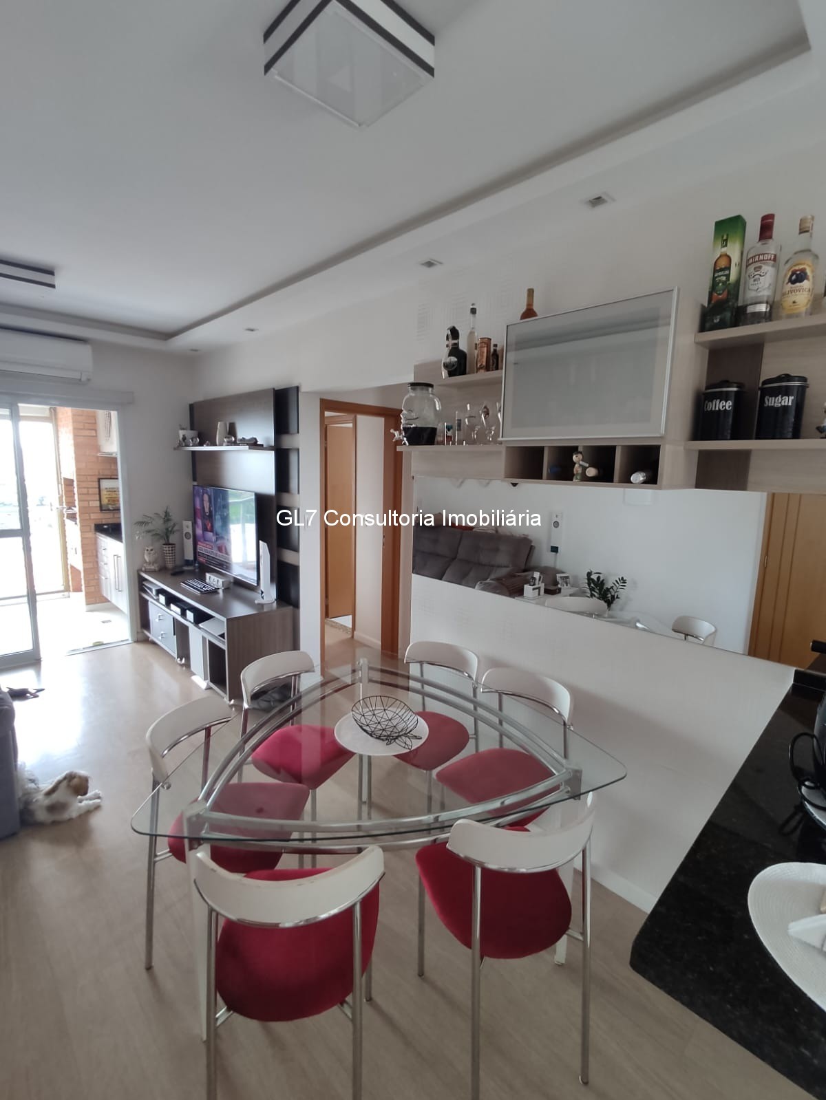 Apartamento à venda com 2 quartos, 64m² - Foto 19