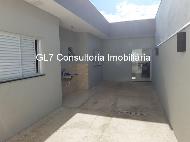 Casa à venda com 2 quartos - Foto 1