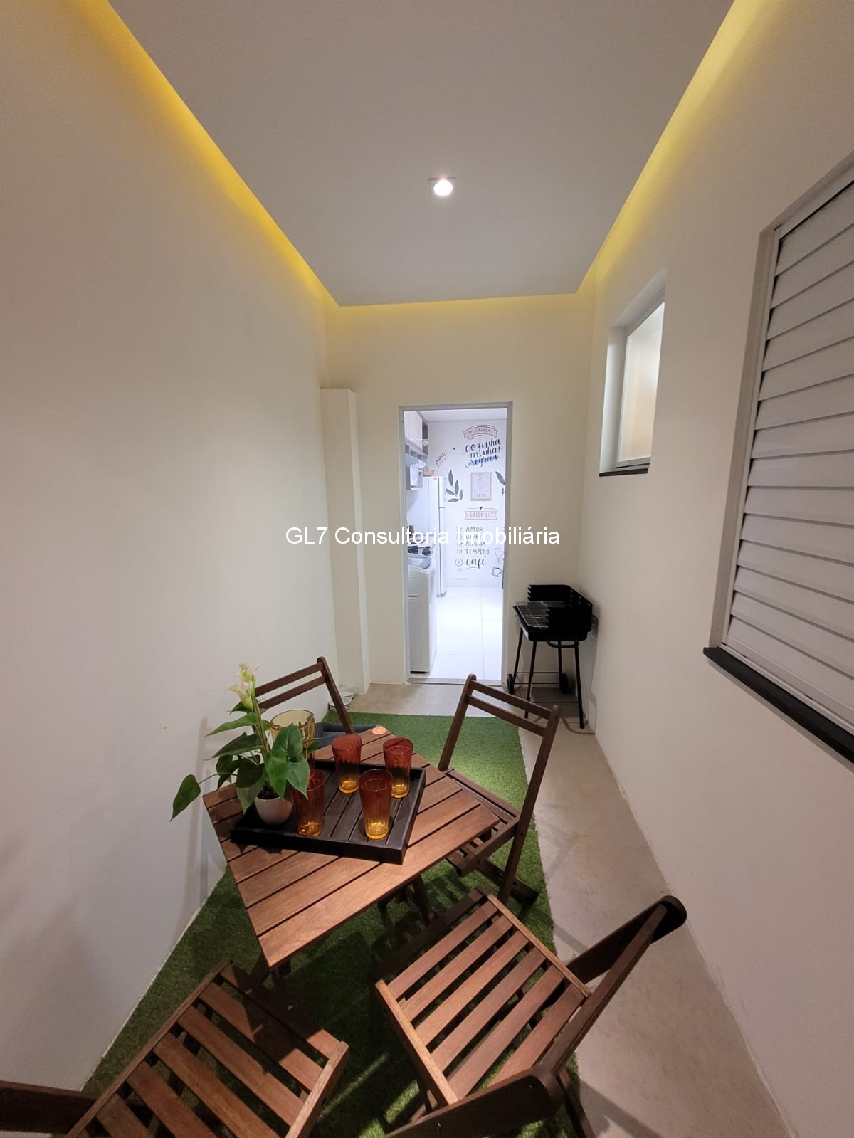 Apartamento à venda com 2 quartos, 43m² - Foto 10